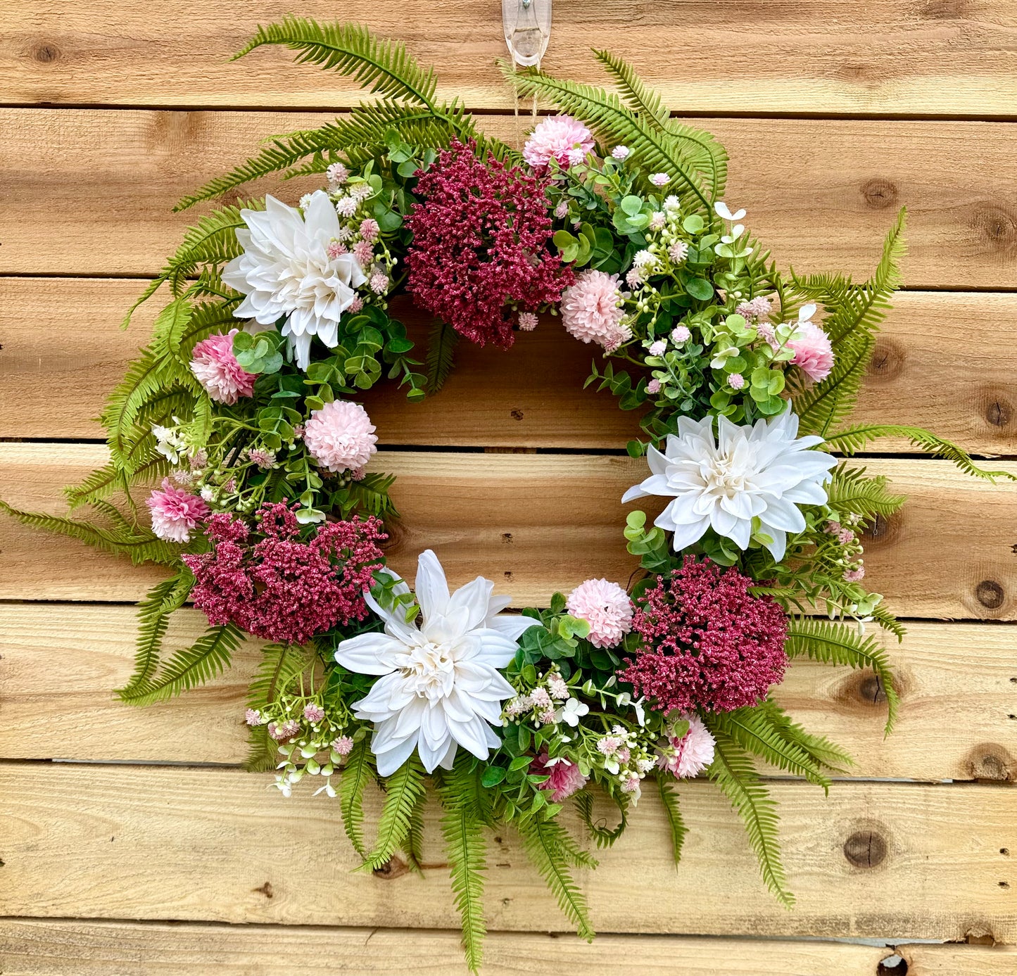Elegant Pink & White Dahlia Grapevine Wreath – Spring & Summer Front Door Décor