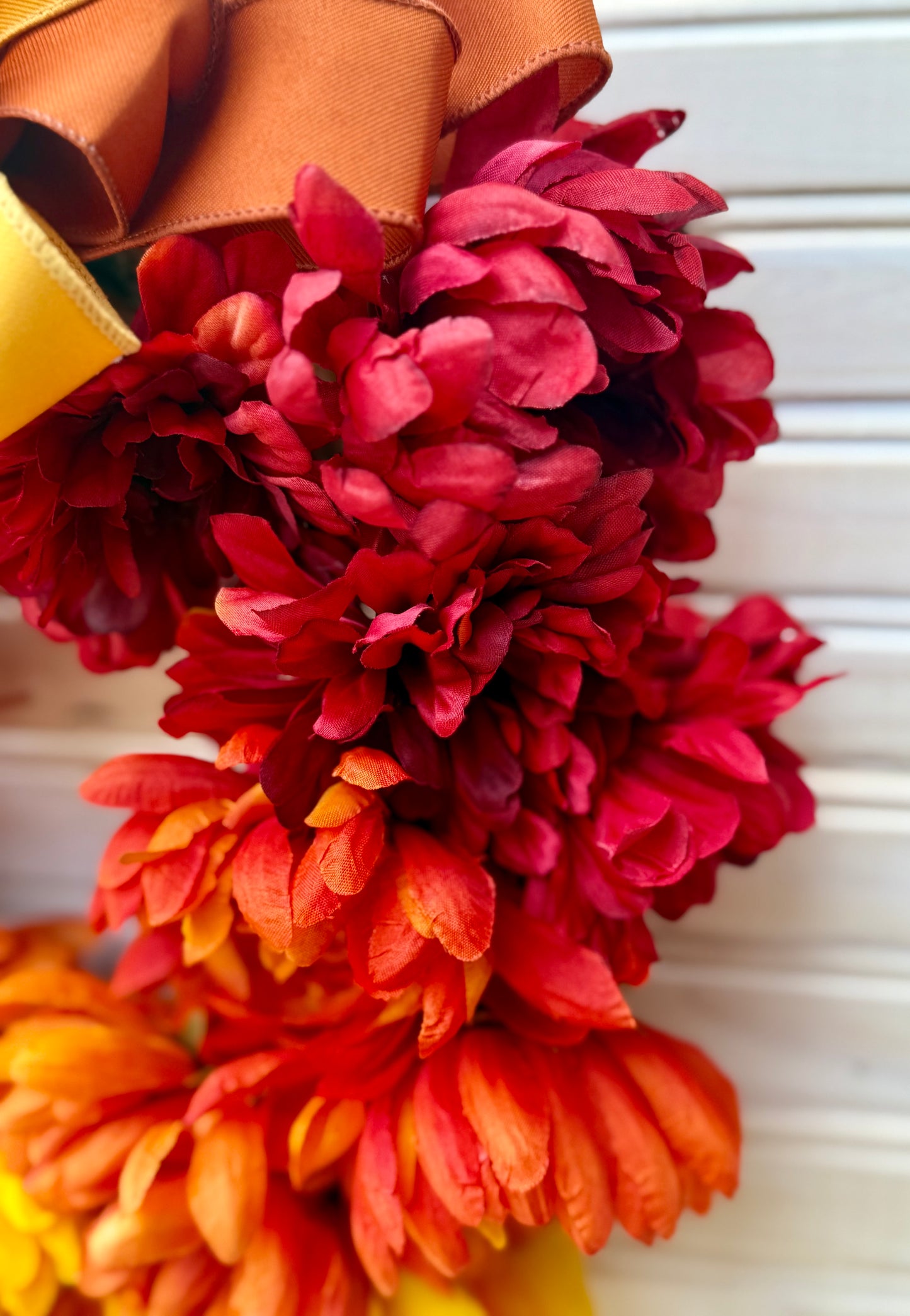 Small Ombre Fall Wreath – Cosmos & Mum Floral Door Decor