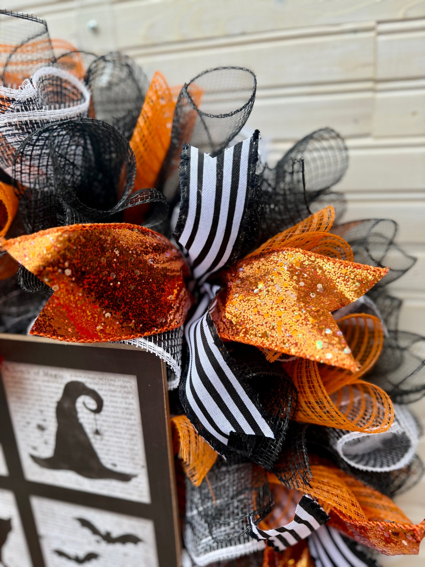 Halloween Jack-O’-Lantern Wreath