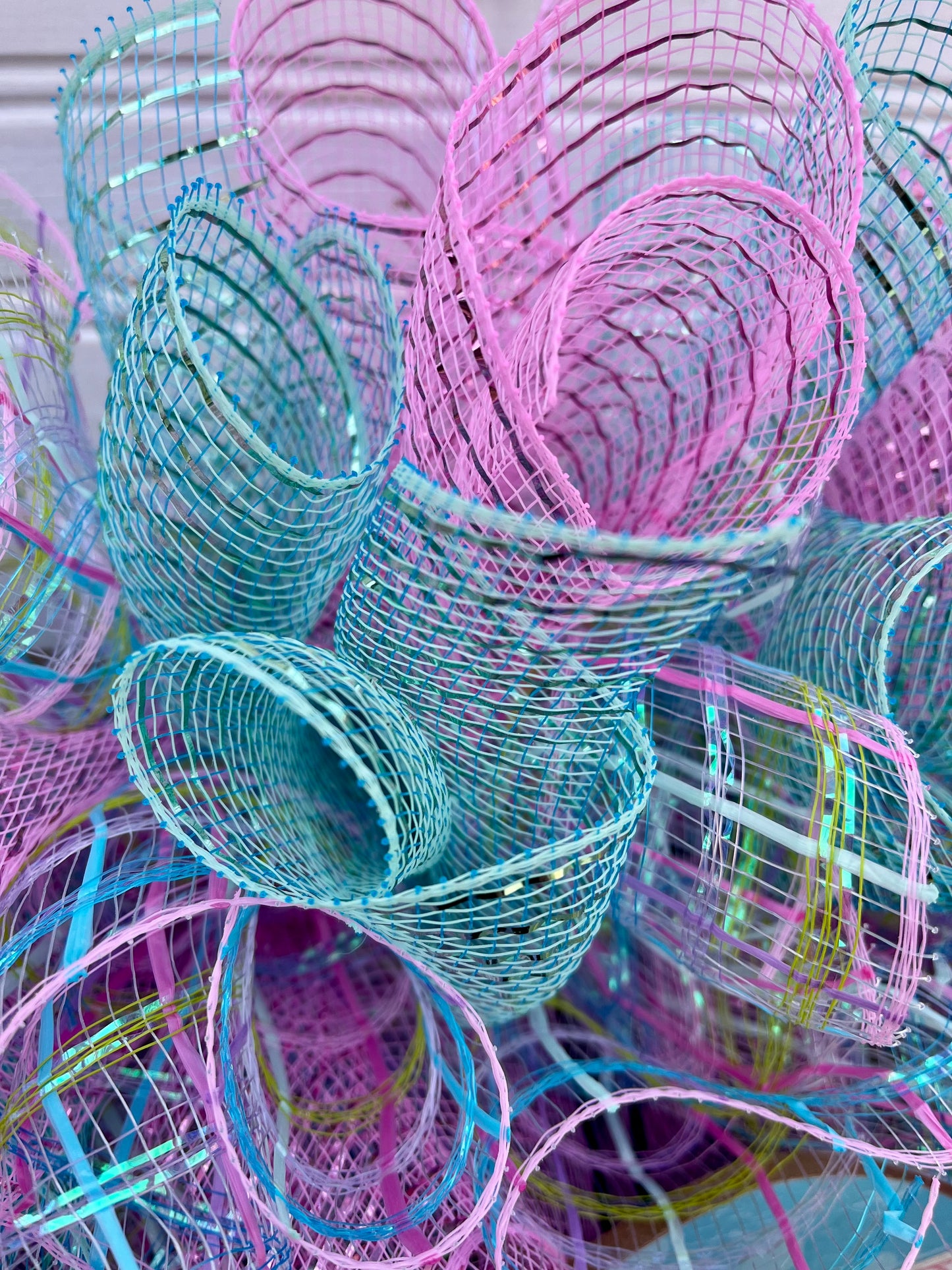 Happy Easter Wreath – Pastel Deco Mesh & Ribbon