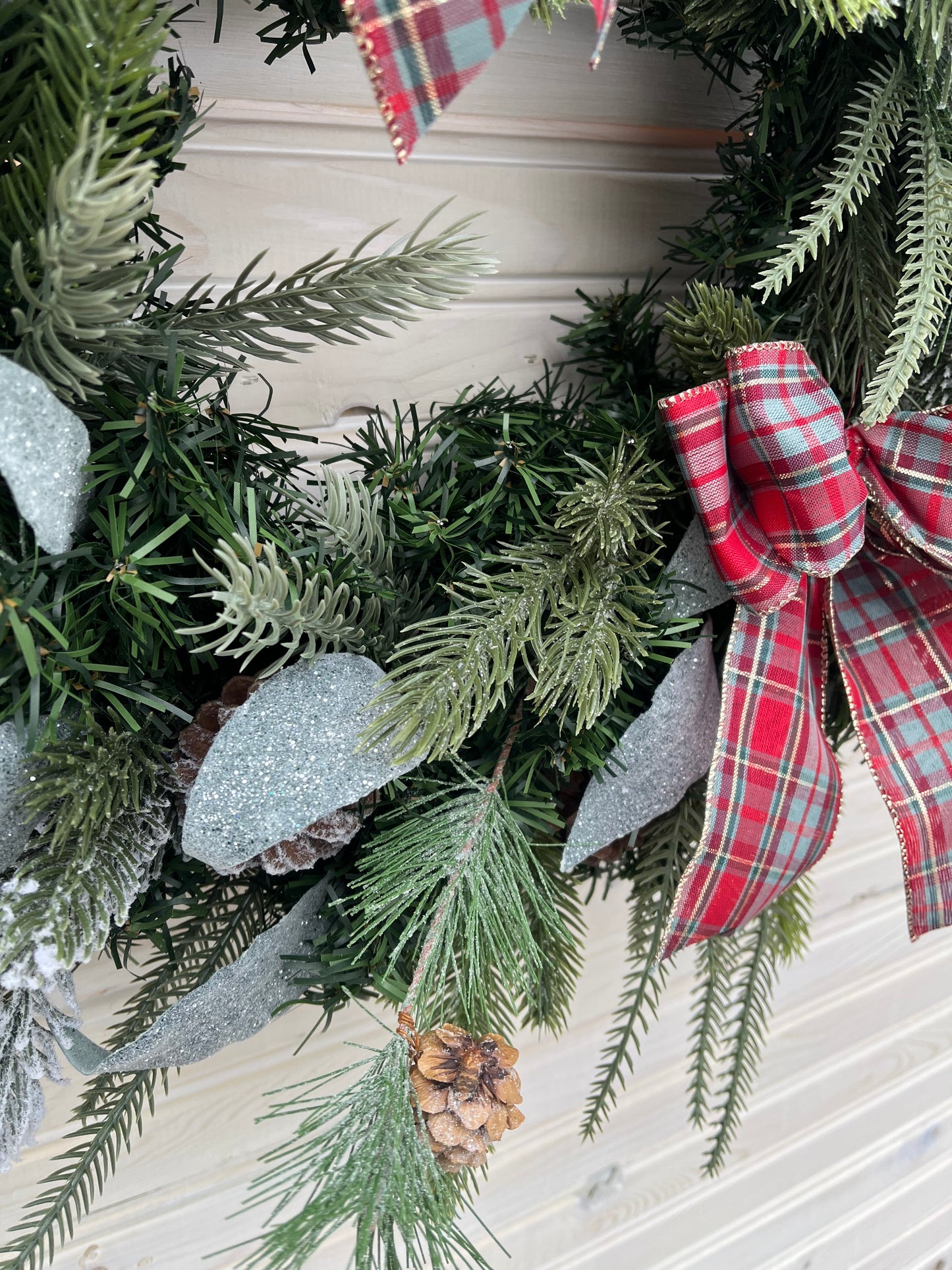 Rustic Christmas Wreath with Plaid Bows and Pinecones