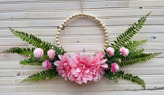 Pink Dahlia & Fern Beaded Hoop Wreath – Spring Floral Wall Décor