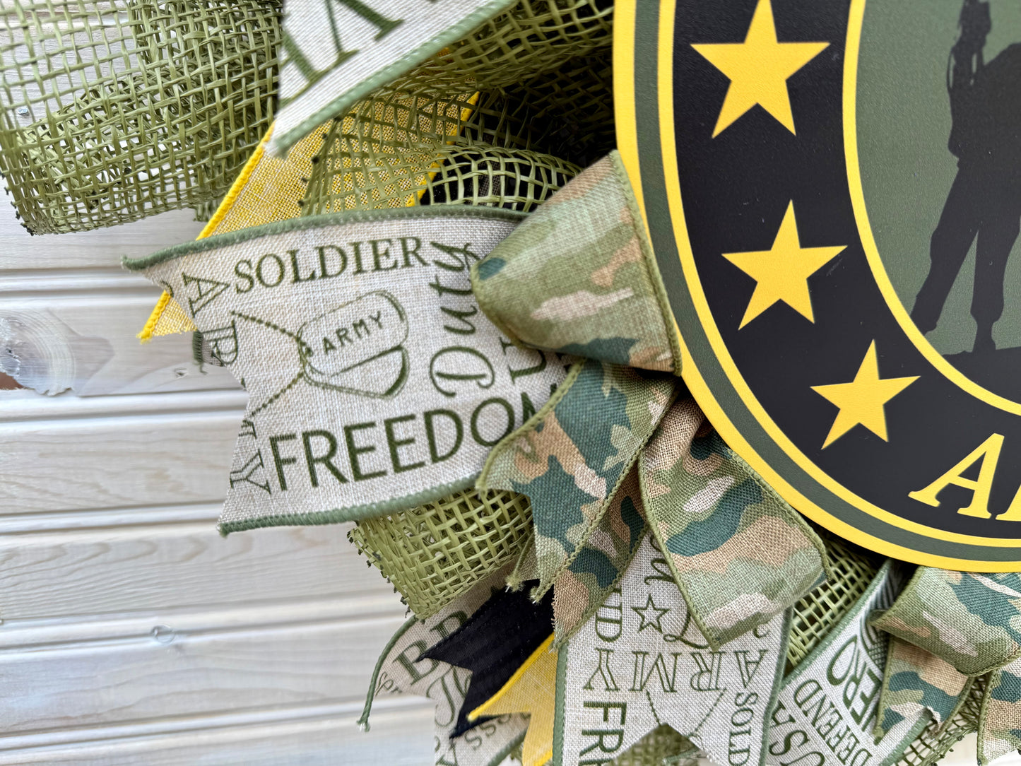 Army Tribute Wreath – Brave and Strong Military Door Décor