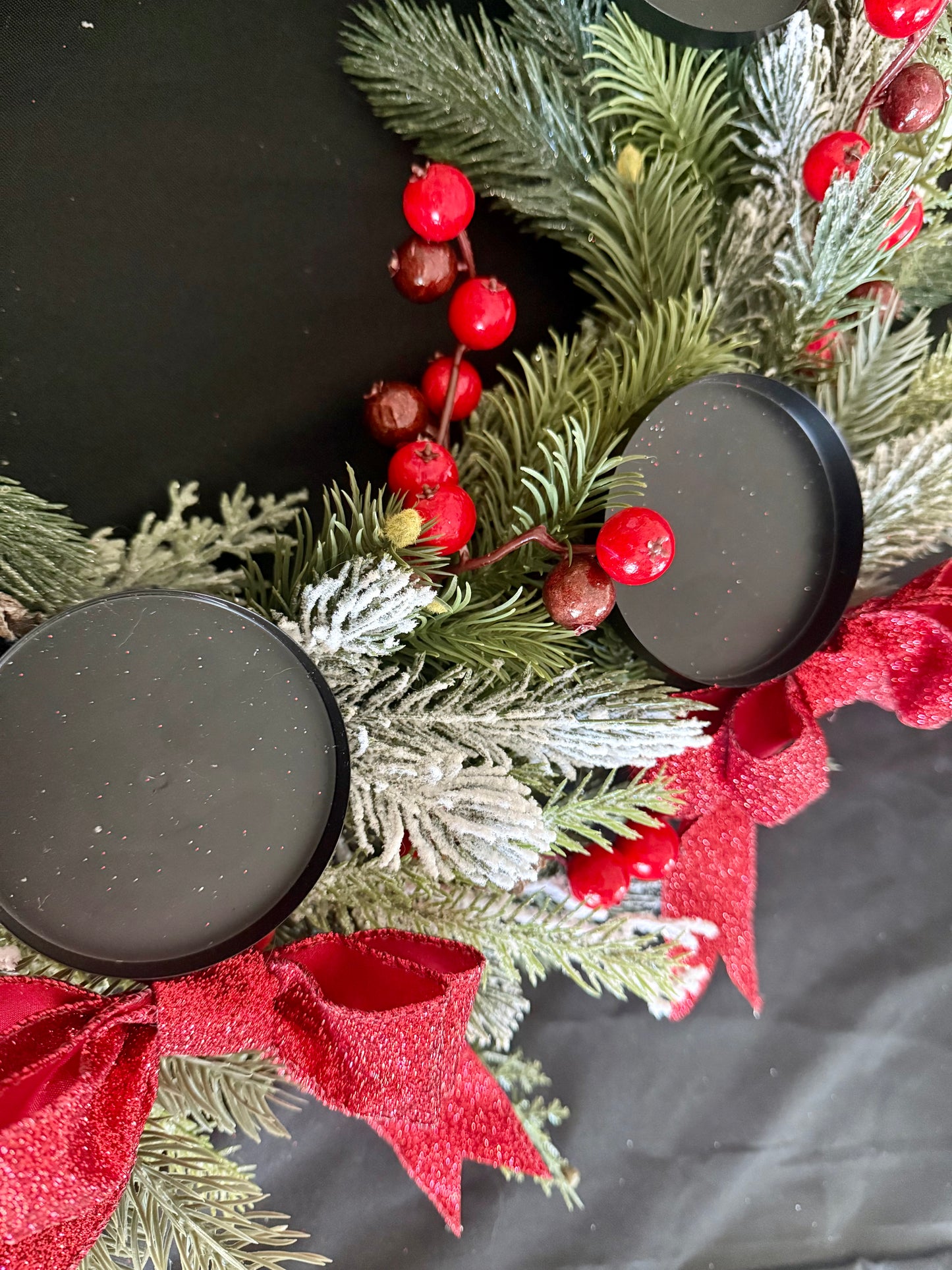 Red & Green Christmas Advent Wreath Centerpiece with Candle Holders – Holiday Table Decor