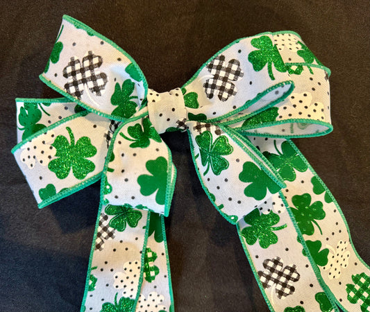 Green Shamrock Hair Bow