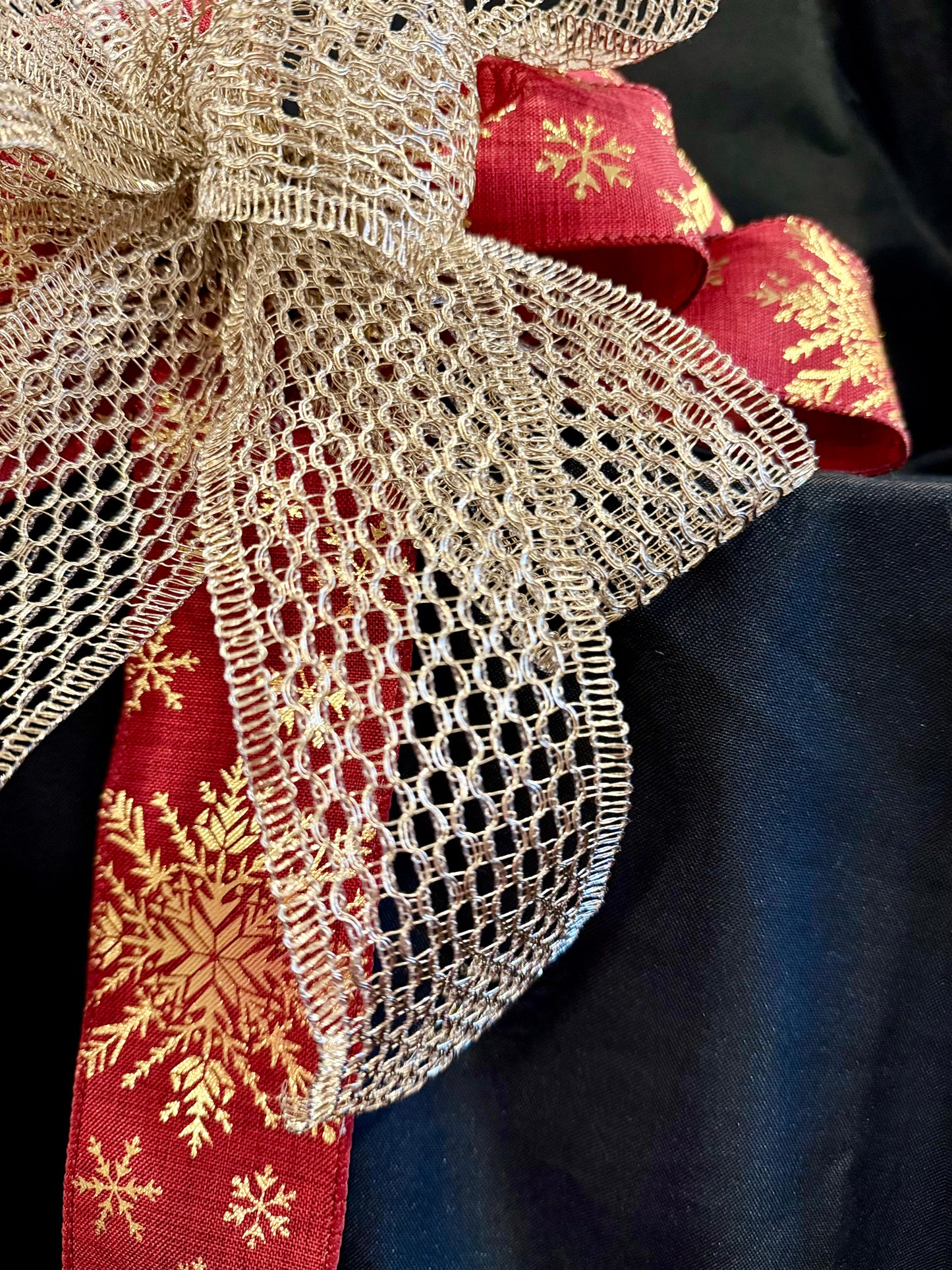 Classic Red & Gold Snowflake Bow