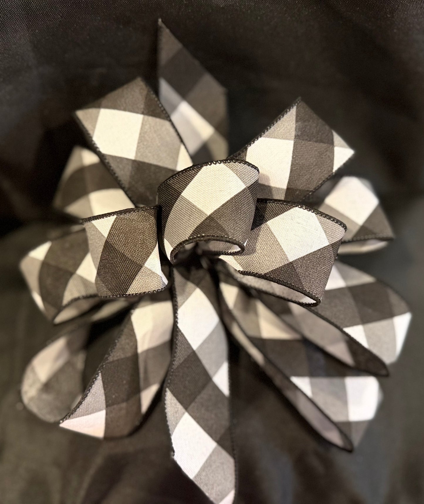 Classic Black & White Buffalo Check Bow