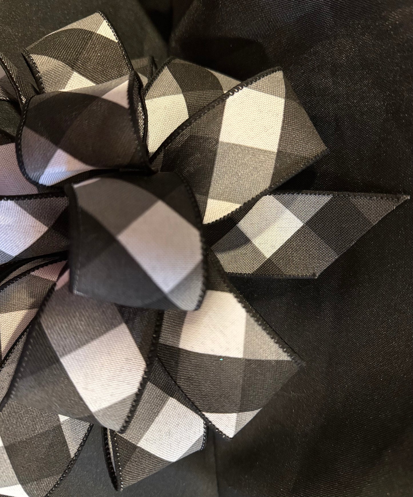 Classic Black & White Buffalo Check Bow