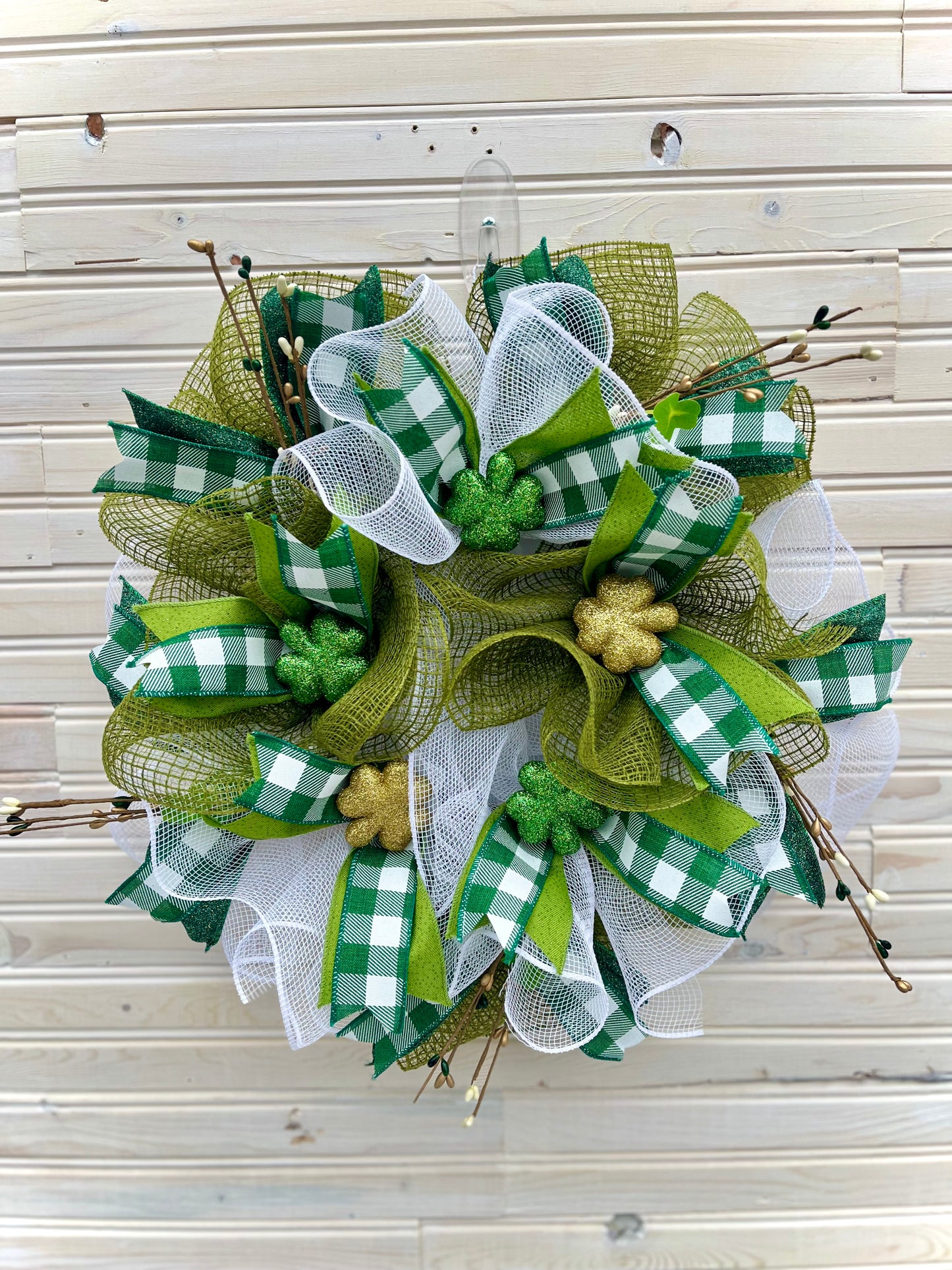 St. Patrick’s Day Wreath – Rustic Green & Gold Shamrock Decor