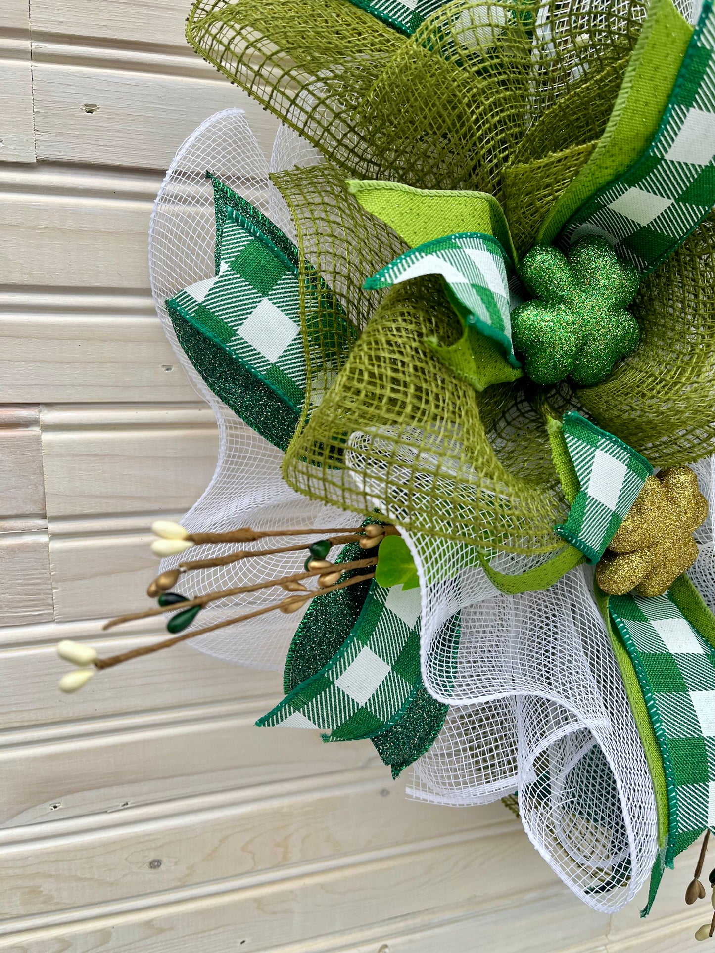 St. Patrick’s Day Wreath – Rustic Green & Gold Shamrock Decor